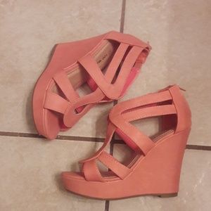TOP Moda/ Pink/ Caged/ Wedge /Heels